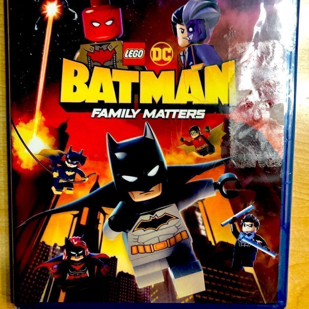 LEGO DC Batman: Family Matters Blu-ray SEALED!